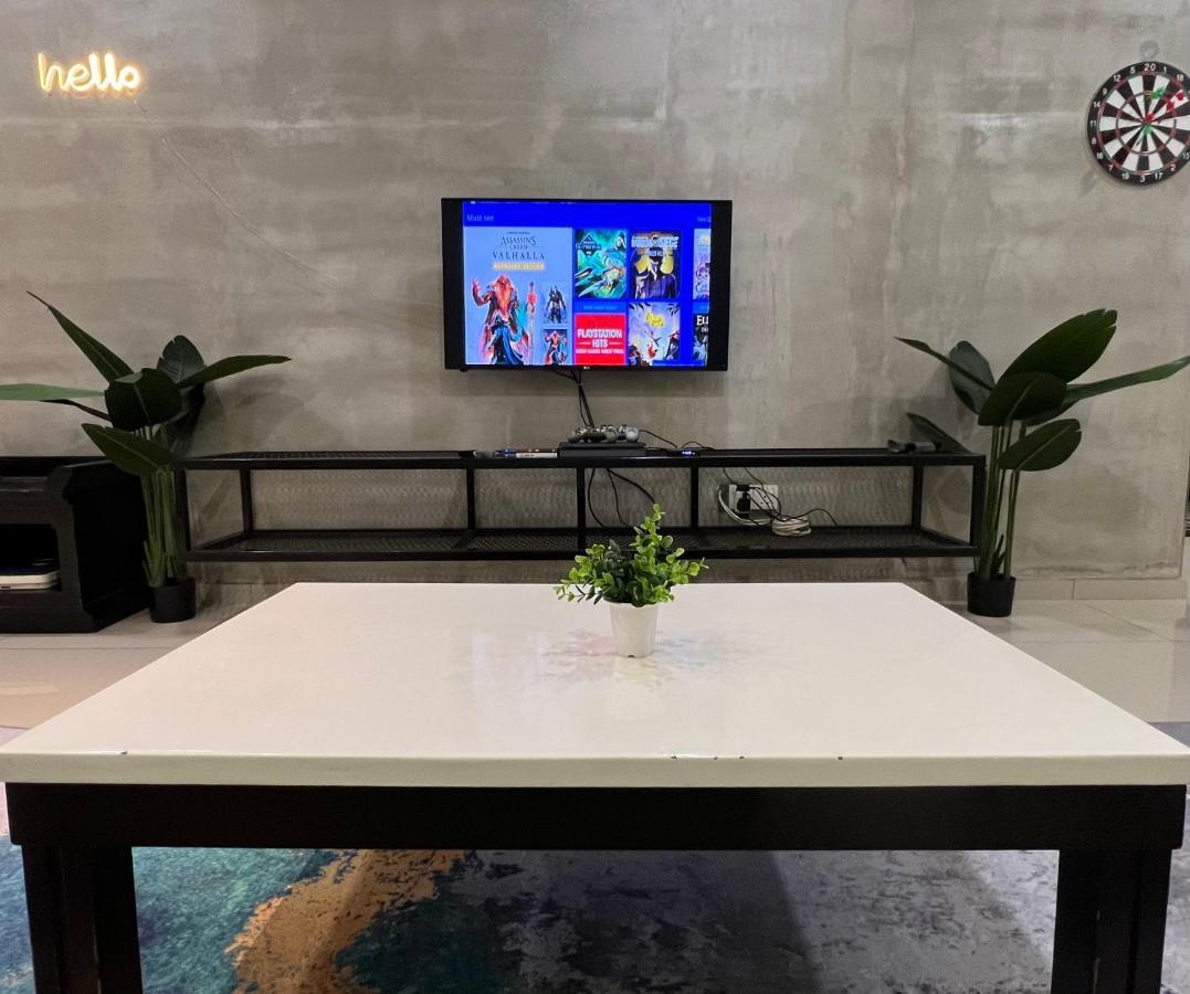 R3Trohouse 3Br 8Pax Ps4,Pool Table,Netflix Villa Kuantan Ngoại thất bức ảnh