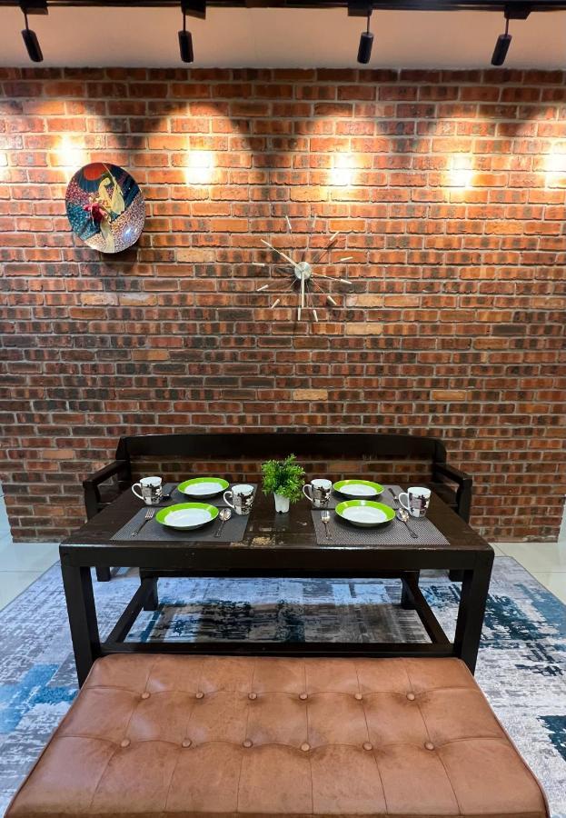 R3Trohouse 3Br 8Pax Ps4,Pool Table,Netflix Villa Kuantan Ngoại thất bức ảnh