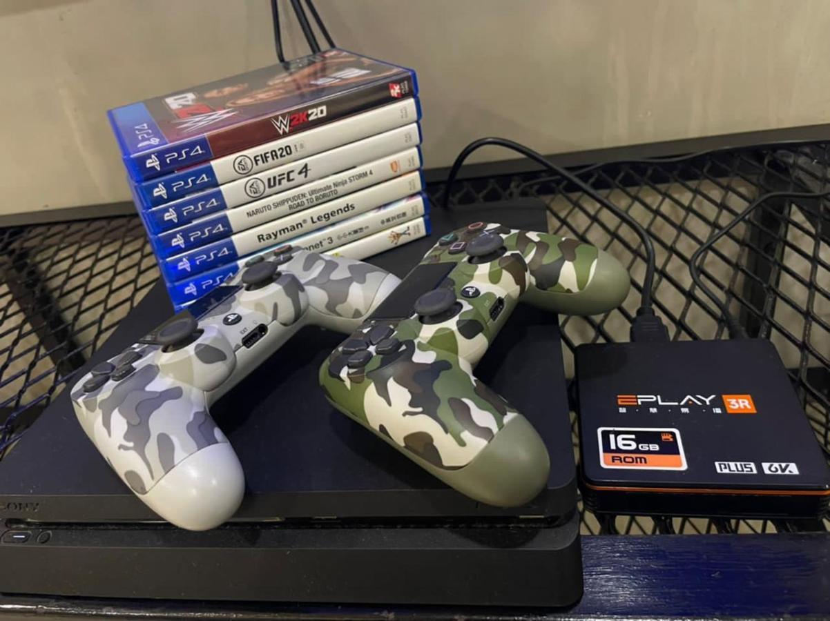 R3Trohouse 3Br 8Pax Ps4,Pool Table,Netflix Villa Kuantan Ngoại thất bức ảnh